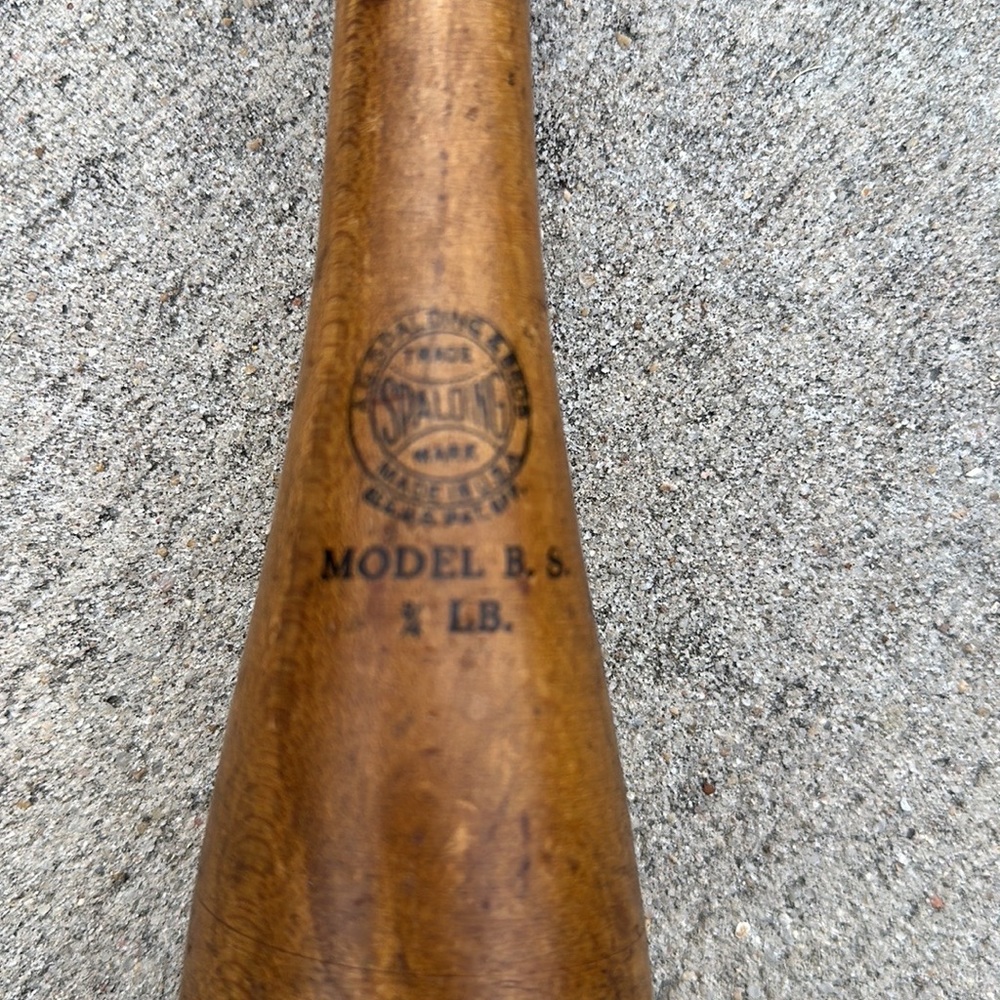 Vintage A.G. Spalding Juggling 3/4 LB pin